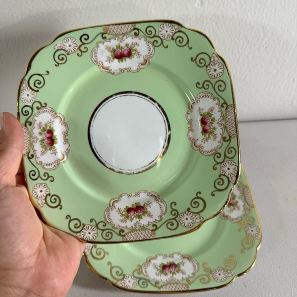 Royal Albert London plate Crown china england vintage art deco green gold 2pcset